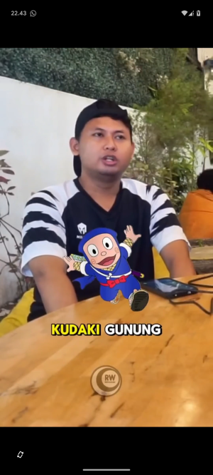 Dad Jokes Battle 27

Ada jokes kalian ? Coba komen dibawah yak!

#dadjokesbattle #komedi #tebakanlucu #jokesbapakbapak #tebakangaring #tebak