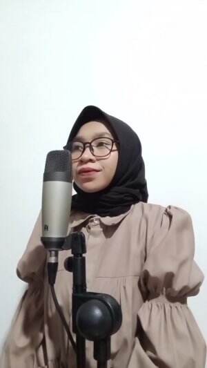 Tika Saraya - Bandung - 25th- Muhasabah Cinta (Edcoustic)   rcti