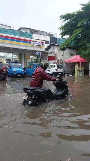 Banjir pagi ini #banjir