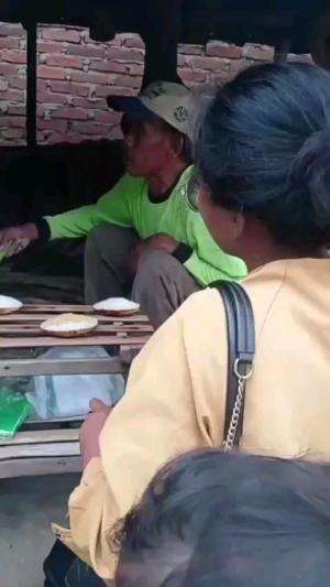 nostalgia jajanan jadul kue serabi  #kuliner #serabi #JajananJadul 