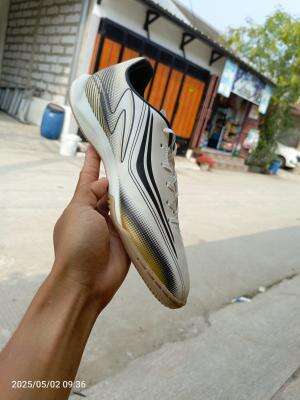 DISKON 50% LEBIH SEPATU FUTSAL ORIGINAL.
SPECS NIGHTSHADE IN. 
Rp.549.800 JADI Rp.265.000.

VERI SPORT ORIGINAL GAK HARUS MAHAL.
ORDER KLIK 