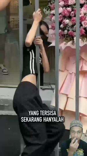 pengorbanan seorang gadis Untuk mendapatkan hadian iPhone 16 
 #iphone  #Hadiah 