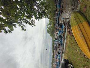 jalan jalan lebaran naik perahu sungai nusawiru dan bojong salawee #perahu #laut 