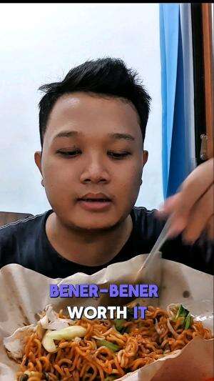 Walaupun Mie Tektek Pinggiran Tapi Soal Rasa Gak Usah Di ragukan lagi Deh. Harganya Murah Cuma 10k Tapi Porsi Dan Rasa Bener2 Bikin Nagih‼️