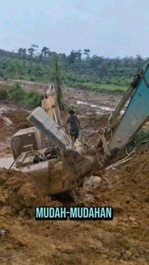 Excavator Amblas  #maintenancealatberat 