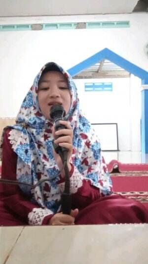 bismillahirrahmanirrahim 🤲Nama:Novianti Anggraeni asal :Bogor , Jawa barat kp Cijujung tengah umur :15th solawat: shollu 'ala khoiril anam