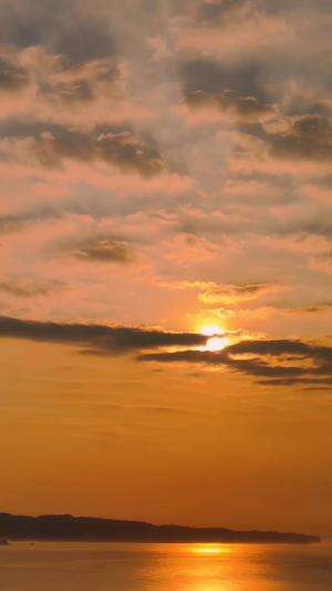 Sunset  

#sunset #fyp #rcti #rctiplus #rcti+ #trending 