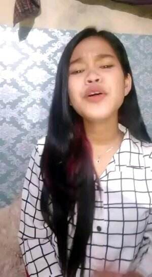 KDI 2021 Santy Jawa Barat usia 21 tahun judul lagu HITAM BUKAN PUTIH #OnlineAuditionKDI2021