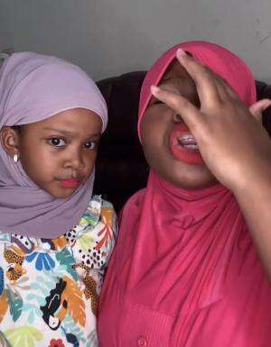 Nah lu kan wkkwkw
#ngakak 
#ngakakdagel 
#diulang-ulang masih tetep ngakak 
#kocak 
#klosukakliklike 