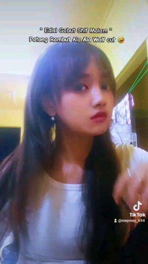 Potong Rambut Wolf cut ala ala 