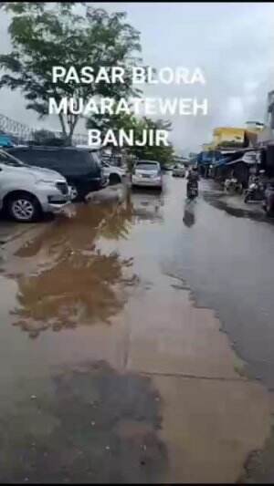 LAGI MUSIM BANJIR
 #banjirbandang
 #fyp
 #viral
 #kebanjiran
