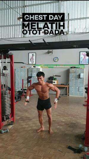 Melatih dada kita supaya bidang berisi
.
.
.
#gym #gymmotivation #chestday #gymlife #fyp #fitnessmotivation #RCTIPlus #latihandada 