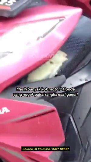 Nah kan! Nggak semua Honda pake esaf, bro!