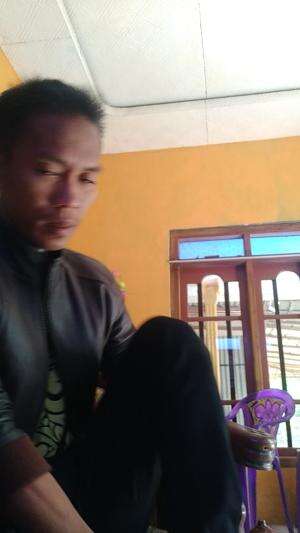 hobby nyanyi pingin masuk TV 