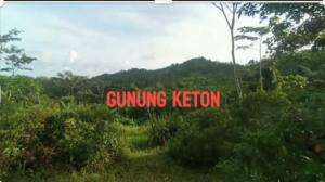 suasana dikampungku waktu dikebun mau brrburu hewan bab1, digunung keton 
 #pemandangan  #suasanakampung  #berburubabi 