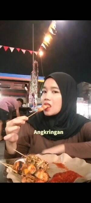 malam2 nongkrong di angkringan 

#jajanmurah 
#angkringan