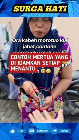 Ibu ini keluarkan semua uang yang ia bawa, untuk diberikan kepada menantu kesayangannya ini.

#mertua #orangbaik #beruntung #menantu 