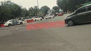 BIOSOLAR PALEMBANG BARU: ANTREAN LESS, KELUHAN MORE?
 
Kebijakan biosolar Palembang Nov 2025 ✅ Antrean berkurang, distribusi makin merata. ❌