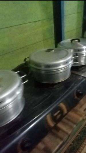 BIKIN KUE PESANAN 
 #lemburya
 #pesanannyabanyakbangat
 #fyp
