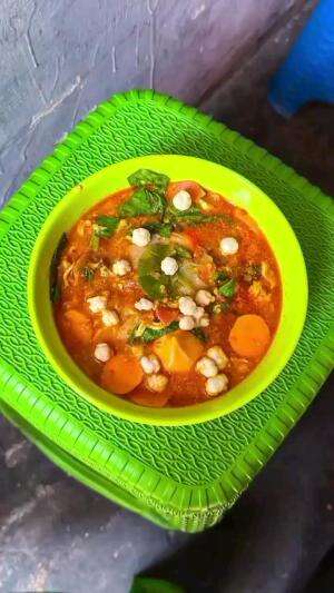  Jajan seblak di daerah nusukan tempat teh elis,

 #Food  #foodvlogger #pecinta seblak kudu banget nyobain #lha keenakan nih 
