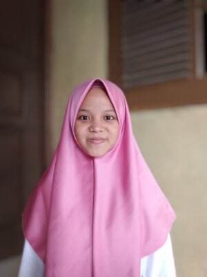 siti Aliyah fajrianah_21_Bogor_Rapuh(opik)