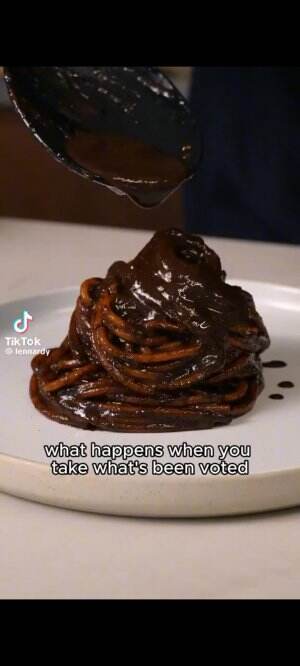 Spaghetti RAWON!!!

Sekte Makanan Apalagi Ini???

 #spaghetti  #rawon
 #Makanan #kuliner #cooking 
#masakan  #resepunik 