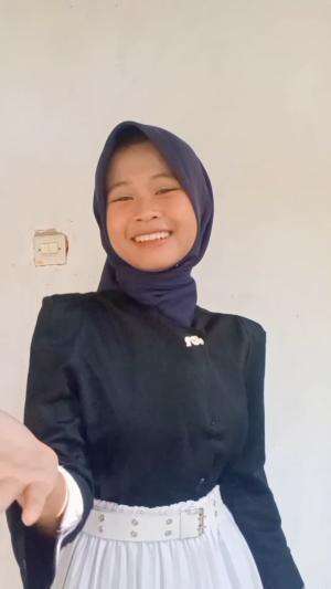 kdi 2025 Mella Marisa kec Singkut, kab Sarolangun, prov Jambi 17 tahun Lagu Up Beat Liku-liku  #OnlineAuditionKDI2025