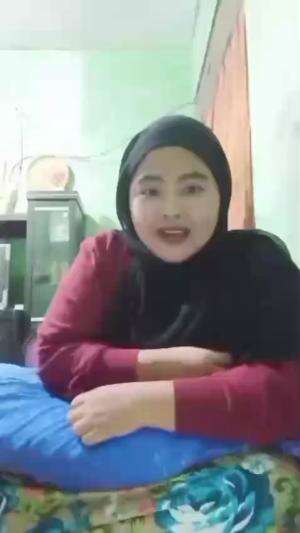 nama saya mahrojah 
saya dari bekasi utara 
no telfon 08999156677
saya ingin sekali jadi artis terkenal seperti iis dahlia 
semoga saya terp