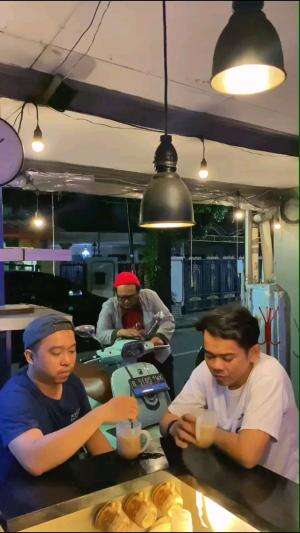 ORANG LAKI, JULID ???? IDIHHHHH
#akbvrnayo #konten #contentcreator #endorse #reviewproduk #Otomotif #motorlistrik #smootzuzu