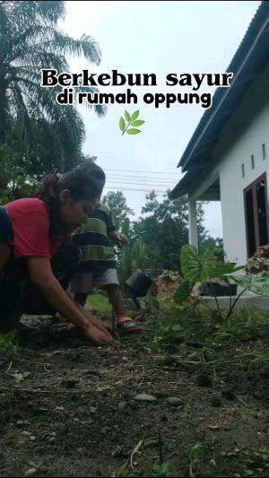 Mengajarkan anak tentang banyak hal2 yang menarik, agar anak lebih tertarik dalam banyak hal. dan mampu melatih motorik kasar nya juga, sema