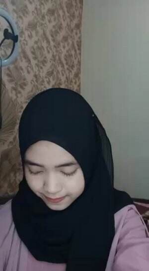 Wulanrestiamanda_18_Bandung_Allahallahaghitsna