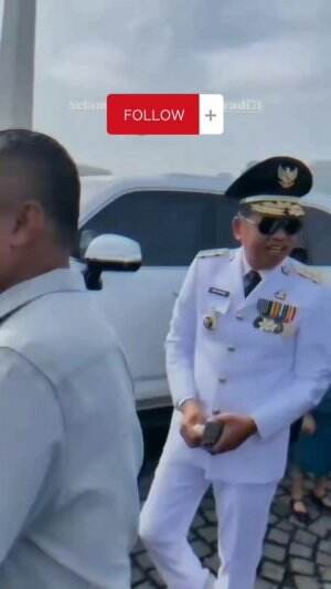 DEBAT KDM Dan Suku BADUY 😂😂 

#fyp #kdm #Dedimulyadi #Gubjabar #Viral #Prabowo #NEW