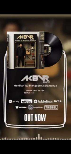 Sebuah lagu cinta tentang suatu hubungan cinta dengan pernikahan melalui tawa dan obrolan tanpa akhir.

Dengarkan sekarang di seluruh Digita