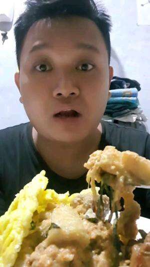 Ini Bener Bener Nagih Banget‼️Sambel Terong+Ayam goreng"#RCTIPlus #shortplus #masakanrumahan #masakansederhana #Food #kuliner #fyp 