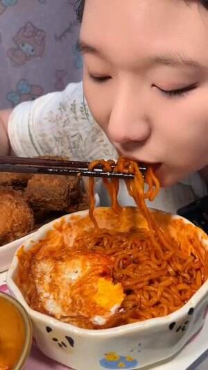 samyang with chiken hot #asmr  #mukbang 
