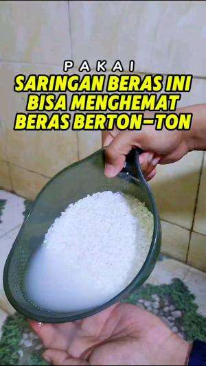 pakai saringan beras ini yang simple dan praktis, bisa menghemat pembuangan beras berton-ton. 

#saringanberas #alatcuciberas #cucianberas