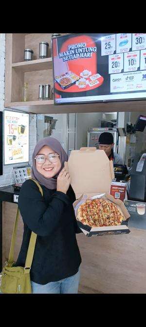 🍕 
#pizzahut #makanlagi #menubaru #tiktok #RCTIPlus #HOTrctiplus #fyp 