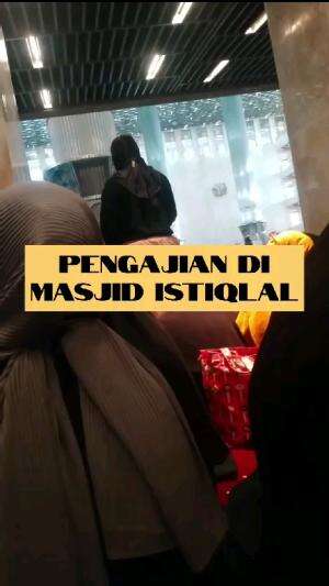 masjid Istiqlal.
#RCTIPlus #HOTrctiplus #mengaji #fyp #fypシ #fypシ゚viral #Pengajian Qolbu 