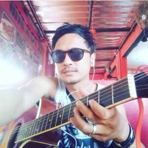TINBS#_Ricky damara 30tahun asal Bekasi judul lagu hanya kamu cipt.ricky damara