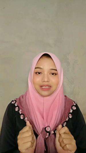 IDOL_XIII Mustika Putri 27 Tahun Riau (Merantau di Kalimantan Barat) Buih Jadi Permadani - Exist