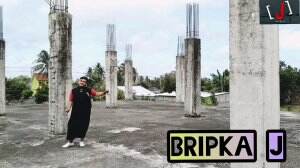 Zaini (Bripka J) , 36th, Anjani Lombok Timur kec.suralaga.. Lagu Duniamu Akhiratmu ,semuanya dadakan syuting pake HP,,#AudisionlineKDI2021