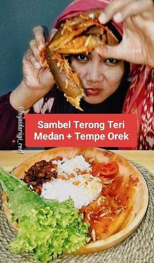 Inimah versi menu tanggal tua yang bisa bikin melar 🤣
#nyaidarugi_real #sambelterong #tempeorek #menusimple