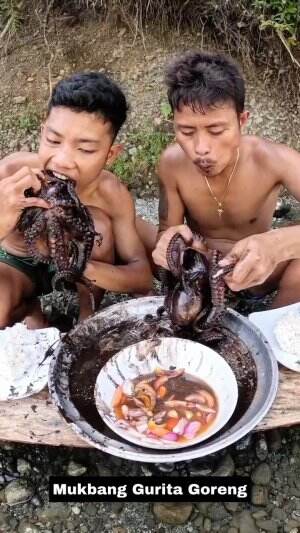 Mukbang Gurita Goreng #Mukbang  #gurita  #cumisambalbawanggoreng 