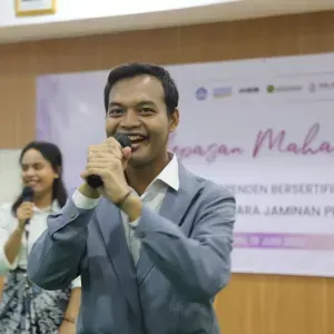 KDI 2023 NUR AMEL FITRIYAN BANYUMAS 21 TAHUN IKAN DALAM KOLAM #ONLINEAUDITIONKDI2023