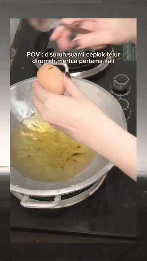 berenang telor nya