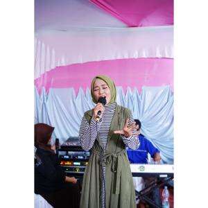 KDI 2021 AZIZAH NADHIRA PUTRI KOTA DURI,KEC.MANDAU,KAB BENGKALIS,RIAU 18 TAHUN PAYUNG HITAM #ONLINEAUDITIONKDI2021