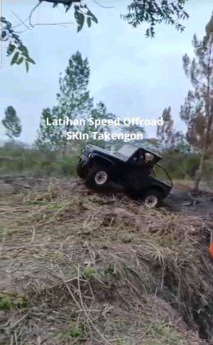 Keseruan latihan speed offroad SKIn Takengon untuk event speed offroad di bulan Desember 2025. #jimnykatana #lj80 #speedoffroad #kompetisi  