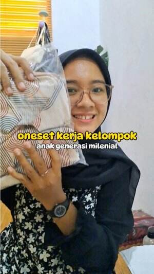 oneset kekinian, motif ga pasaran. bahan katun rayon adem dan nyaman dipakai seharian
aku pakai oneset dari kallyoutfit, rekomen deh

 #ones