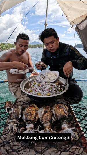 Mukbang Cumi Sotong 5 #Mukbang #CumiBakar #cumicumi #kuliner #RCTIPlus 