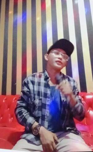 Rikhi Rikardi asal Kota Lubuklinggau provinsi sumatera Selatan usia23thn